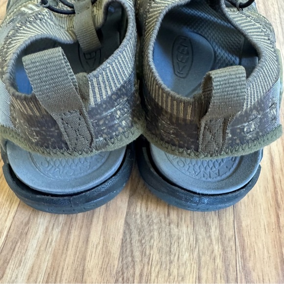 Keen Evofit One Outdoor Sandals Water Shoes Hiking Camo Brown Green 8.5 - Picture 3 of 8